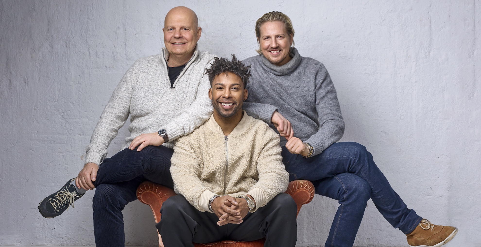 Sveriges mest omfattande julturné  "I Juletid" med Lundvik, Johansson och Ubeda besöker 41 orter - tillsammans med lokala körer!